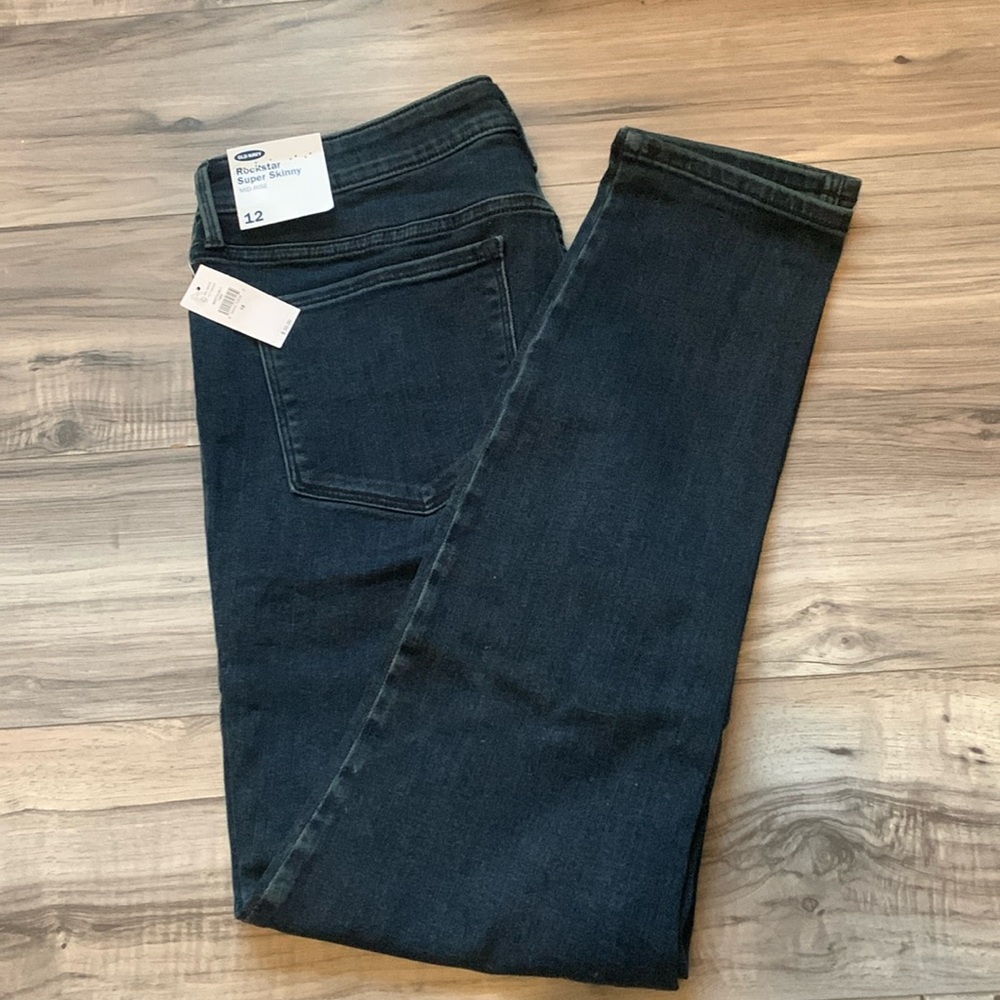 NWT Old Navy rockstar skinny Jean 12